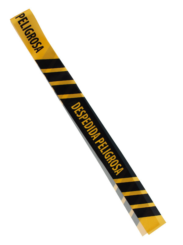 Banda despedida peligrosa