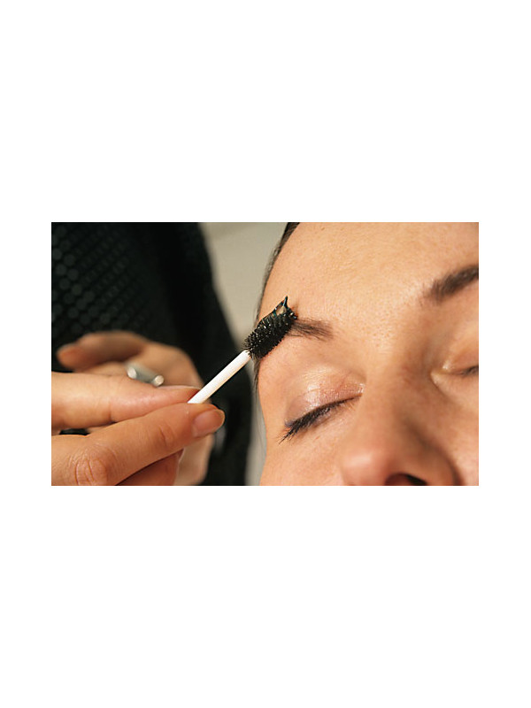 Fijador de cejas detalles