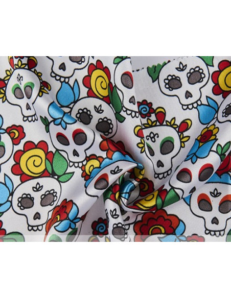 Raso calaveras mejicanas blancas detalle