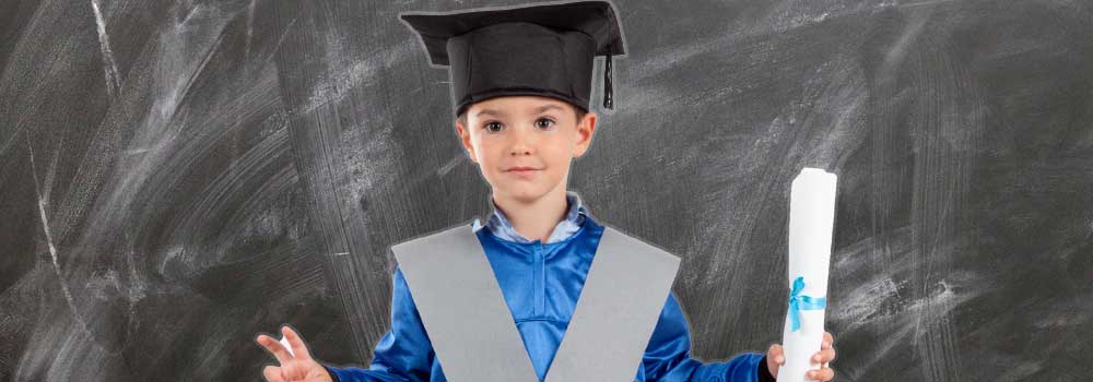 Birretes de graduaci&oacute;n